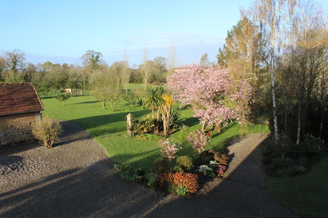 Manoir De La Ventiniere Bed and Breakfast Marchésieux Eksteriør billede